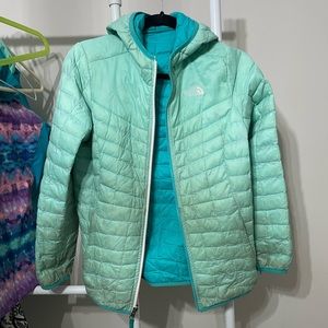 North face reversible thermoball jacket kids